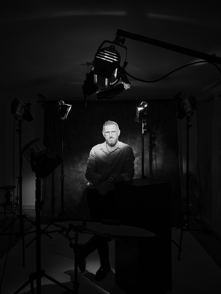 portrait corporate, studio, entreprise, photographe metz, luxembourg, Grand Est, France, reportage d'entreprise, style Harcourt, 